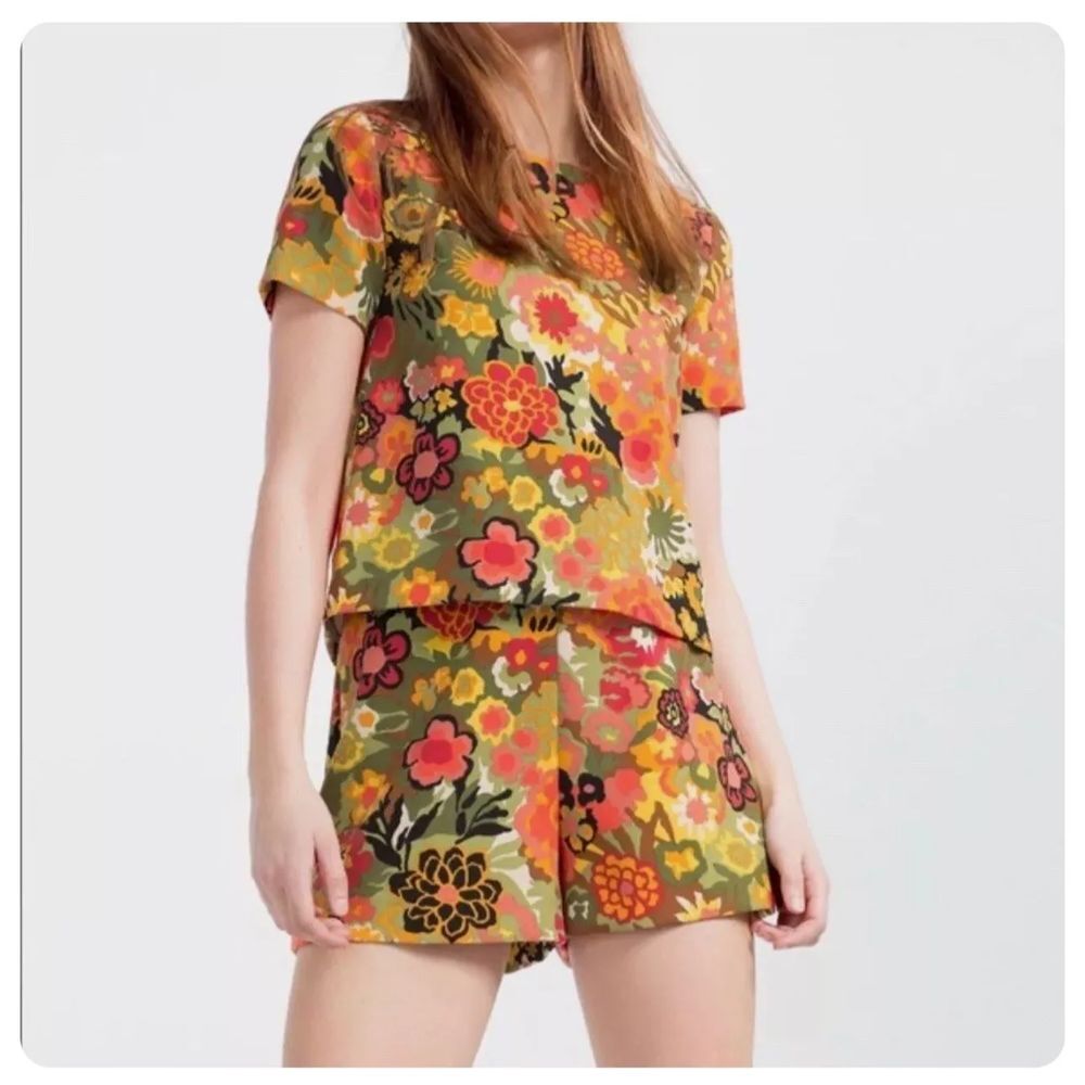 Zara 70's Trafaluc Collection Floral Romper Playsuit S Small Retro Floral Boho